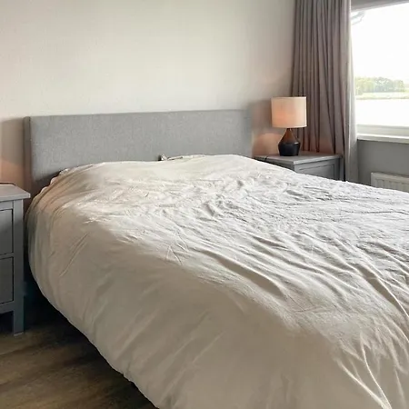 Holiday home Lovely In With House Sea View Wieringerwerf